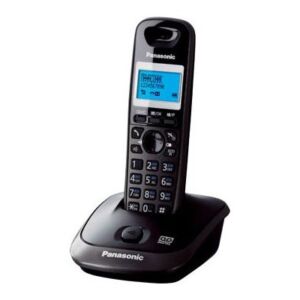 Panasonic комплект из базы и трубки, поддержка стандартов DECT/GAP, цифровой автоответчик на 20 минут, громкая связь (спикерфон), определитель номеров (АОН/Caller ID), цвет черный KX-TG2521RUT KNS
