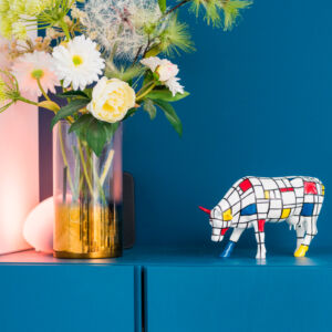 Коллекционная корова CowParade Russia Moondriaan 46454 vrdm