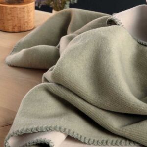 Плед 1,5-спальный Biederlack Green Mood Mint-Ecru 771827/150200 vrdm