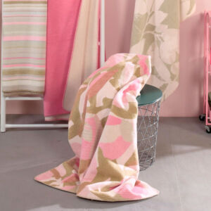 Плед 1,5-спальный Biederlack Trend Collection 2024 Floral Secret 807656/150200 vrdm