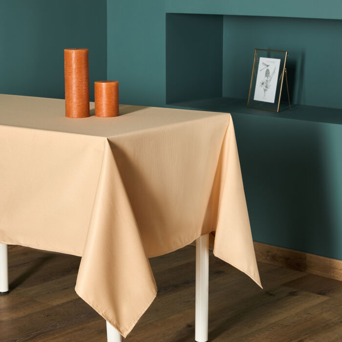 Скатерть Golden ecru Бежевый 150х250 Жаккард CozyHome Скатерть Golden ecru Бежевый 150х250 Жаккард CozyHome
