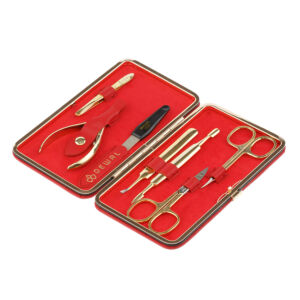 Маникюрный набор 7 предметов DEWAL 905RED 4600000613284