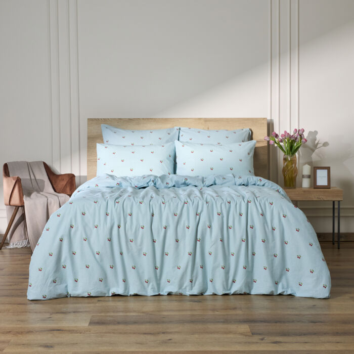 Постельное белье Вишневая полоска/Cherry stripe Голубой Двуспальный Поплин CozyHome Постельное белье Вишневая полоска/Cherry stripe Голубой Двуспальный Поплин CozyHome